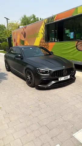 نمای دیگر مرسدس بنز کلاس E E 63 AMG S 2023