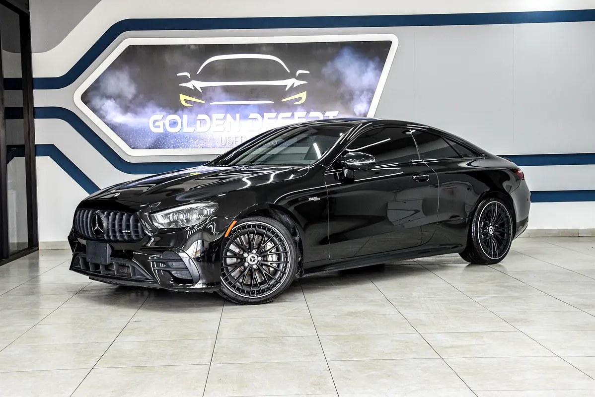 نمای دیگر مرسدس بنز کلاس E E 53 AMG 2022