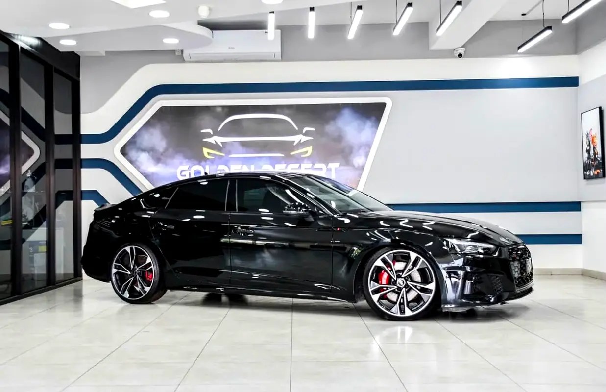 نمای دیگر آئودی S5 3.0 TFSI کواترو 2025