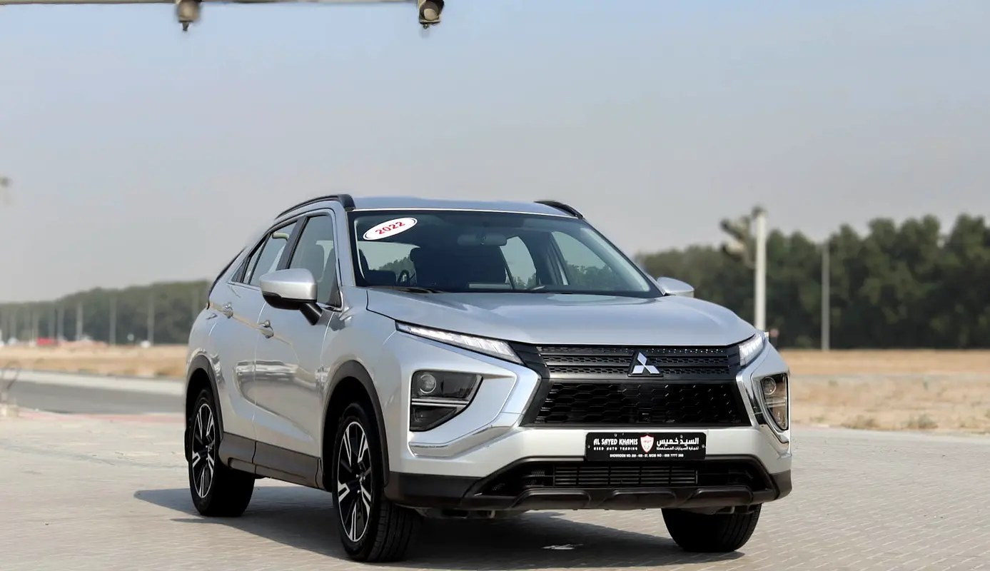 نمای دیگر میتسوبیشی اکلیپس کراس GLS 2022