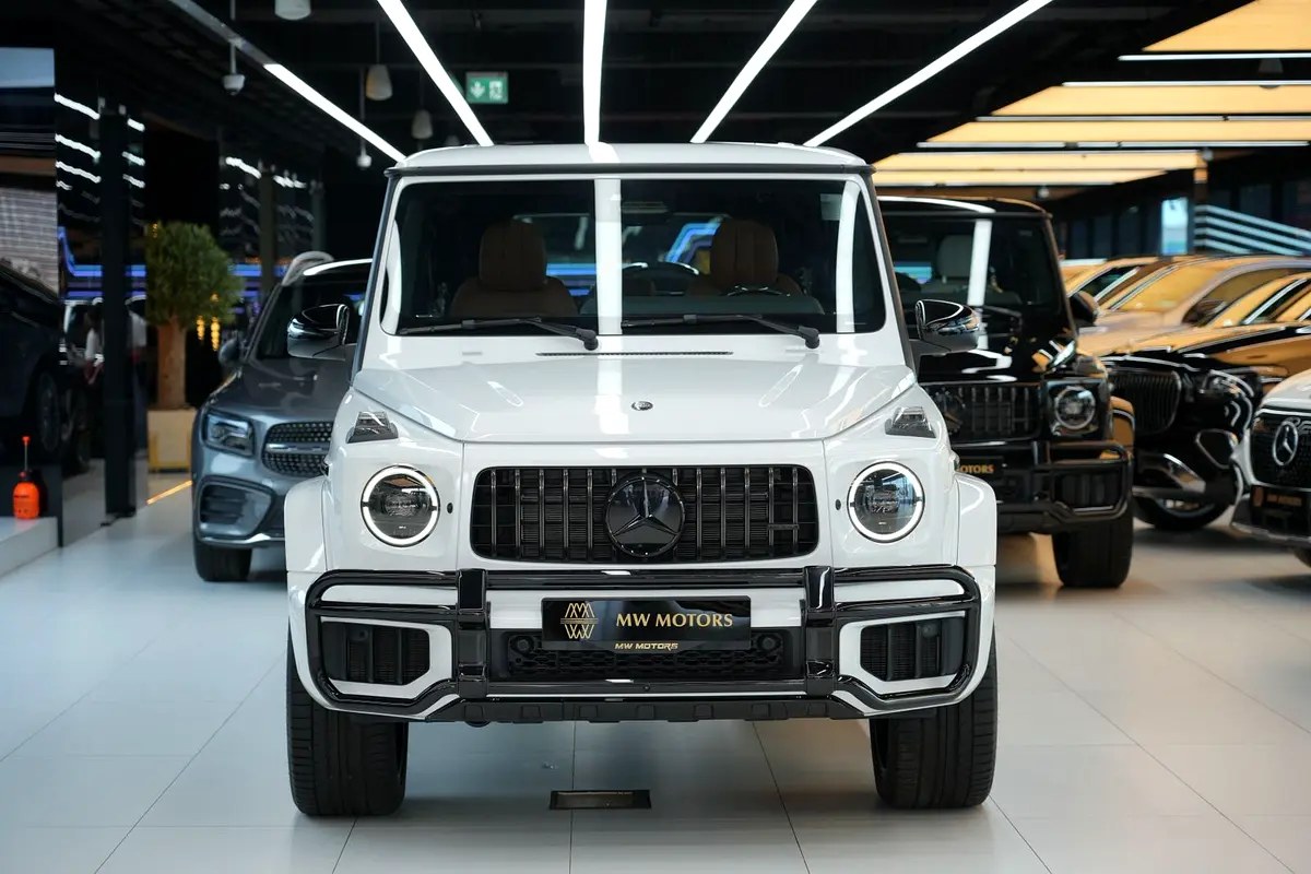 نمای دیگر مرسدس بنز کلاس G G 63 AMG 2026