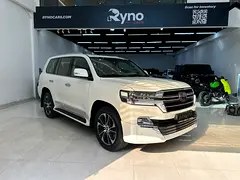 تویوتا لندکروزر GXR گرند تورینگ 2021