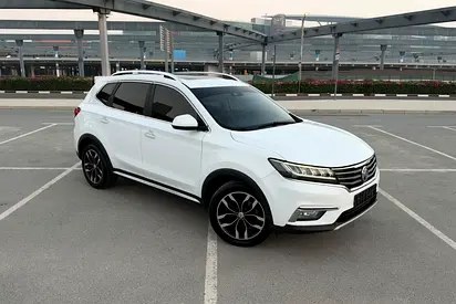 نمای دیگر ام جی RX5 لوکس 2019