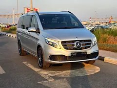 مرسدس بنز وی-کلاس V 250 2023
