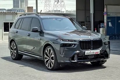 نمای دیگر بی ام و X7 xDrive40i 2023