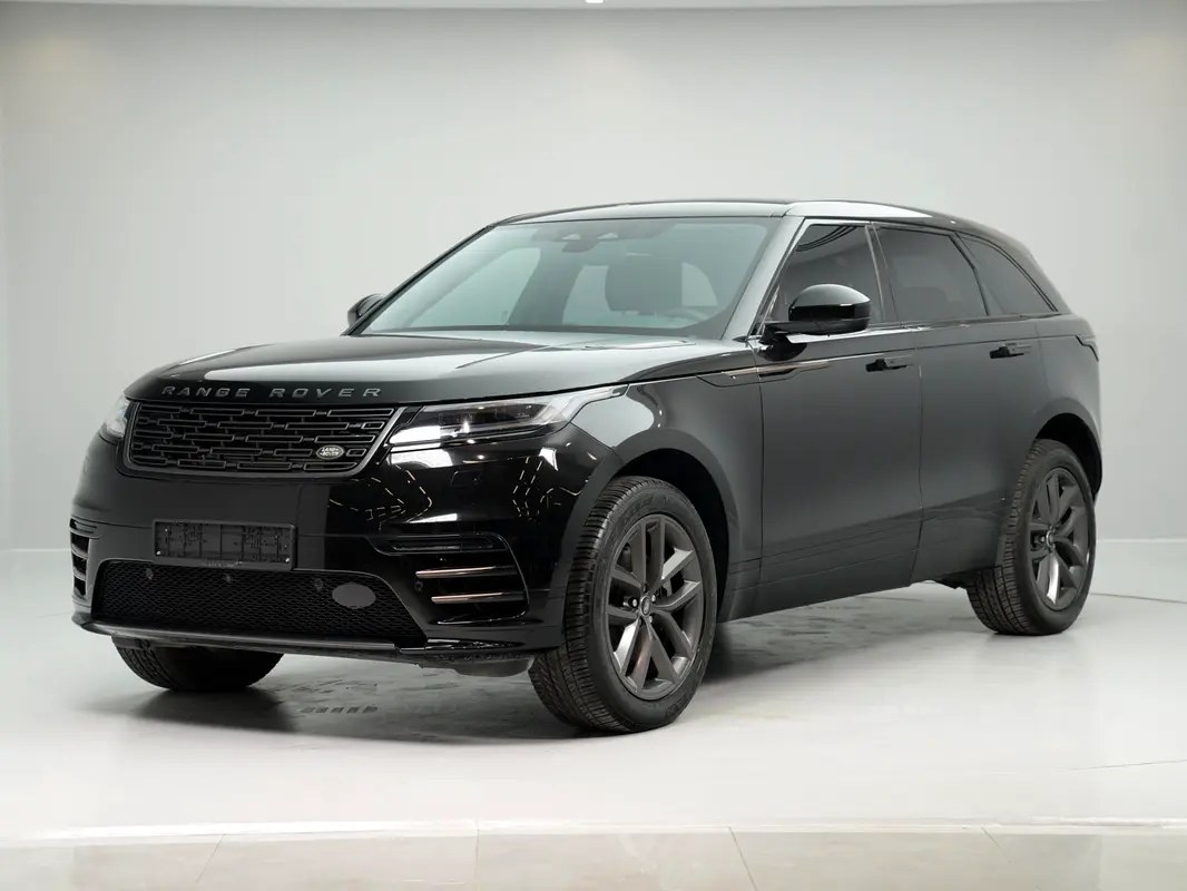 نمای دیگر لندروور رنجروور ولار P250 SE 2024