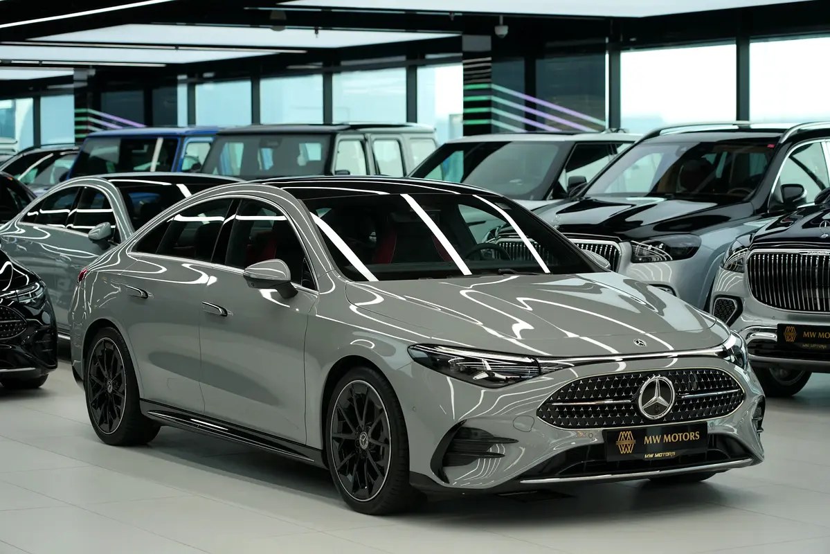 نمای دیگر مرسدس بنز کلاس CLA 200 2027