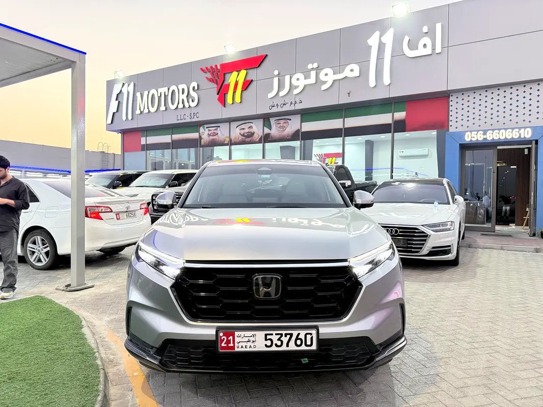 نمای دیگر هوندا CR-V LX 2025