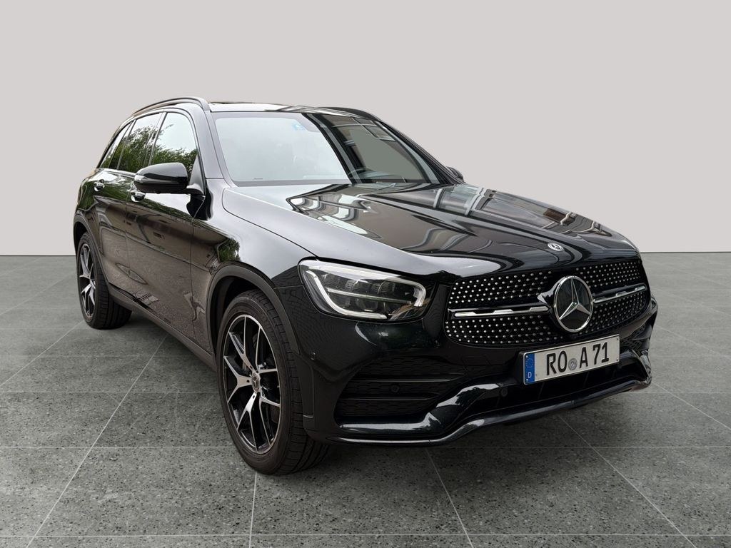 نمای دیگر مرسدس بنز GLC 400 d 4MATIC-AMG لاین 20 Zoll-پانوراما-360°