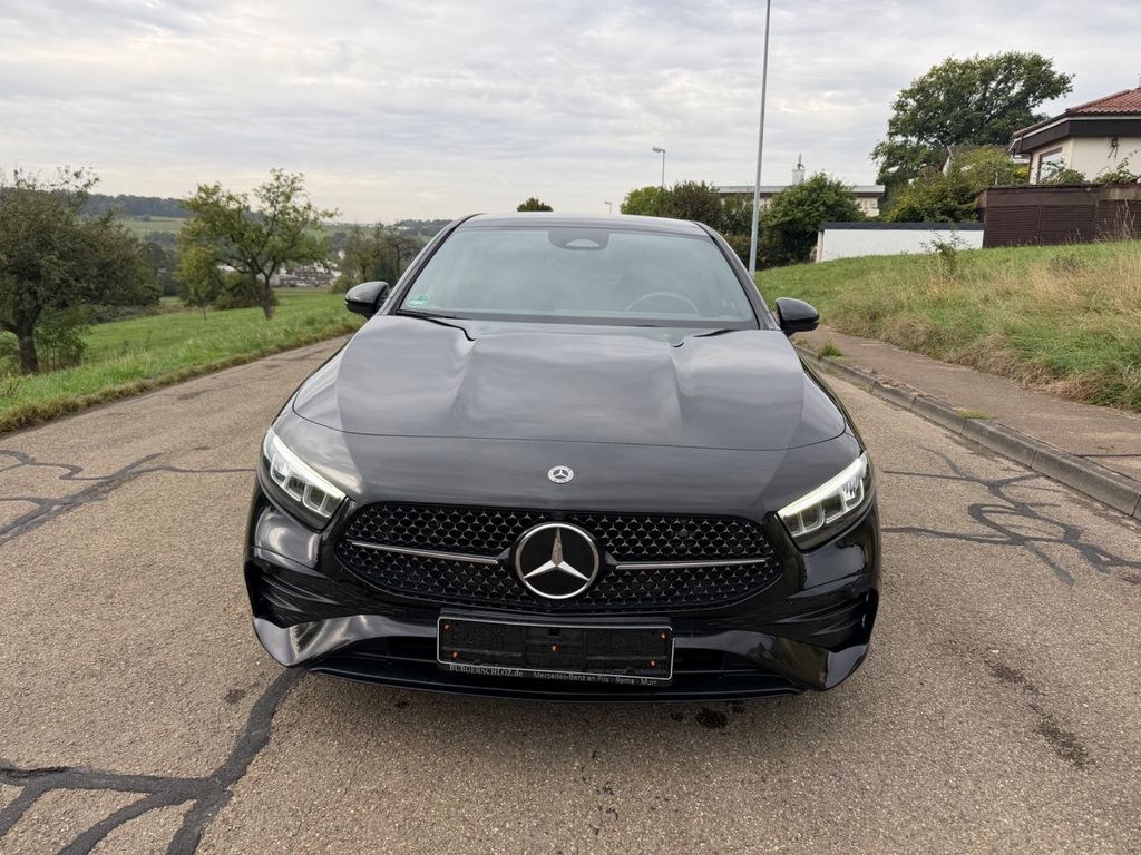 نمای دیگر مرسدس بنز A 180 AMG لاین/LED/دوربین/19 ZOLL/نور محیطی/نایت