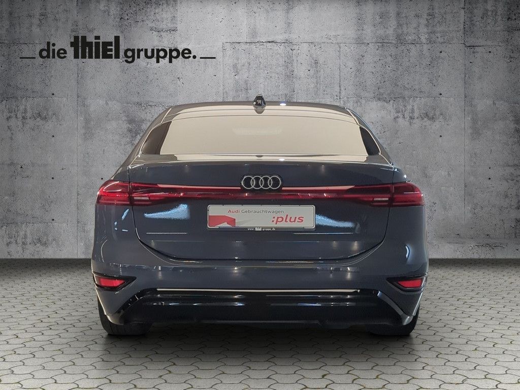 نمای دیگر آئودی A6 اسپورت‌بک e-tron قلاب یدک‌کش+B&O+360° دوربین