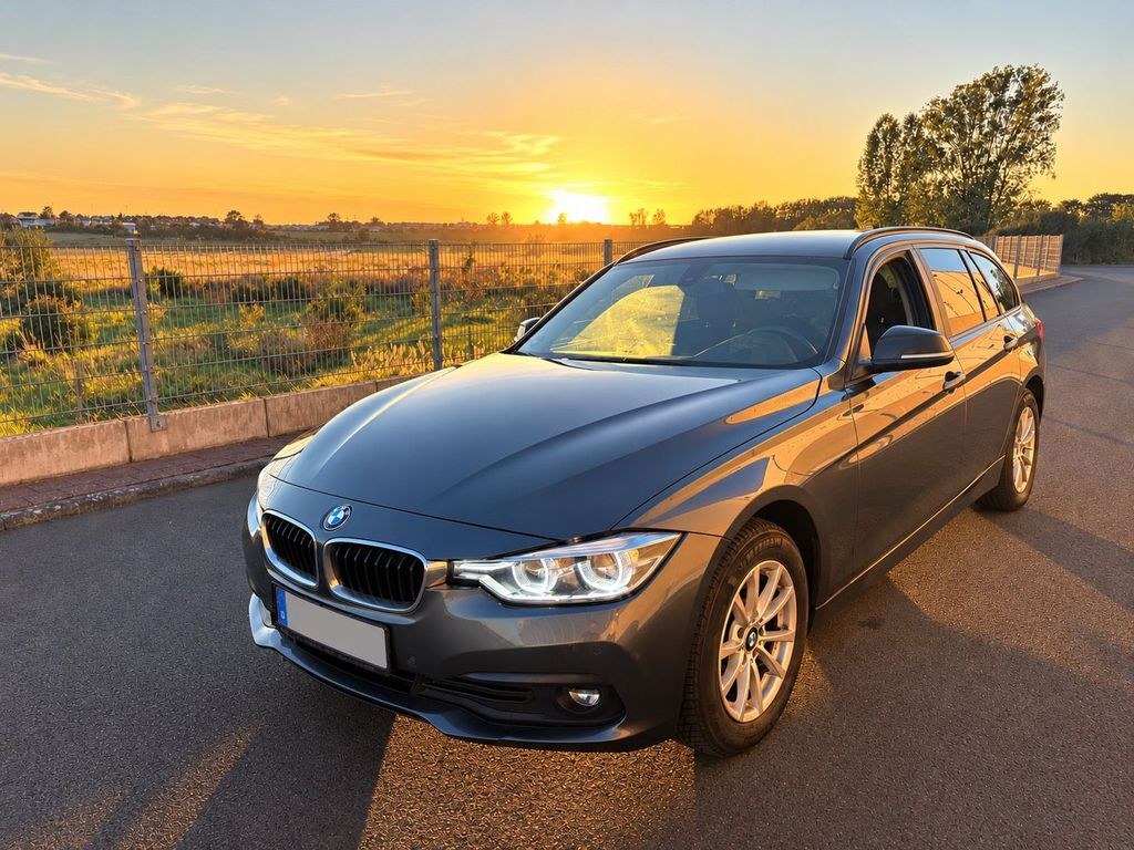 بی ام و F31 316d تورینگ LCI TÜV نو دست دوم