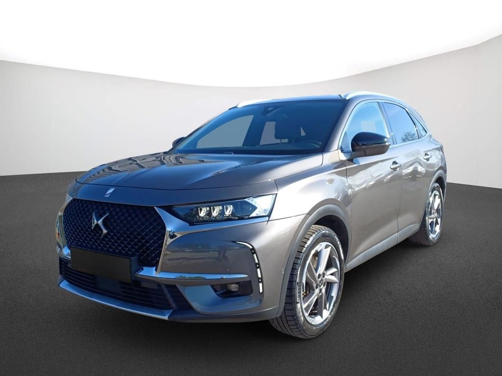 دی اس اتومبیلز DS7 کراس‌بک DS7 ای-تنز 300 ریوولی 4x4