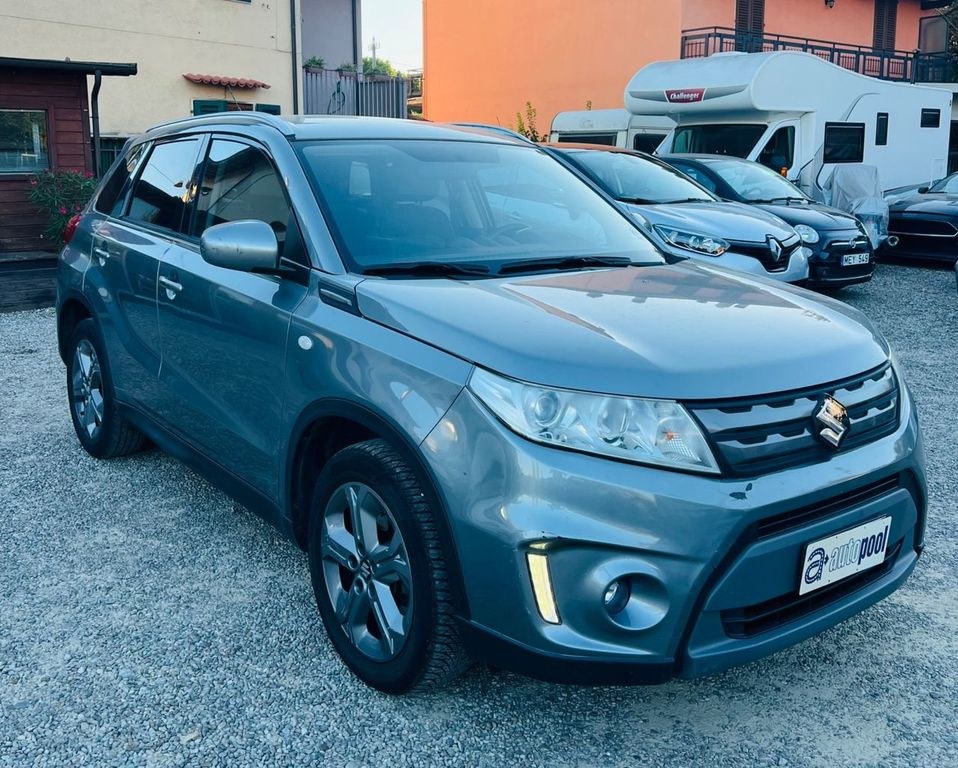 نمای دیگر سوزوکی ویتارا 1.6 VVT وی کول