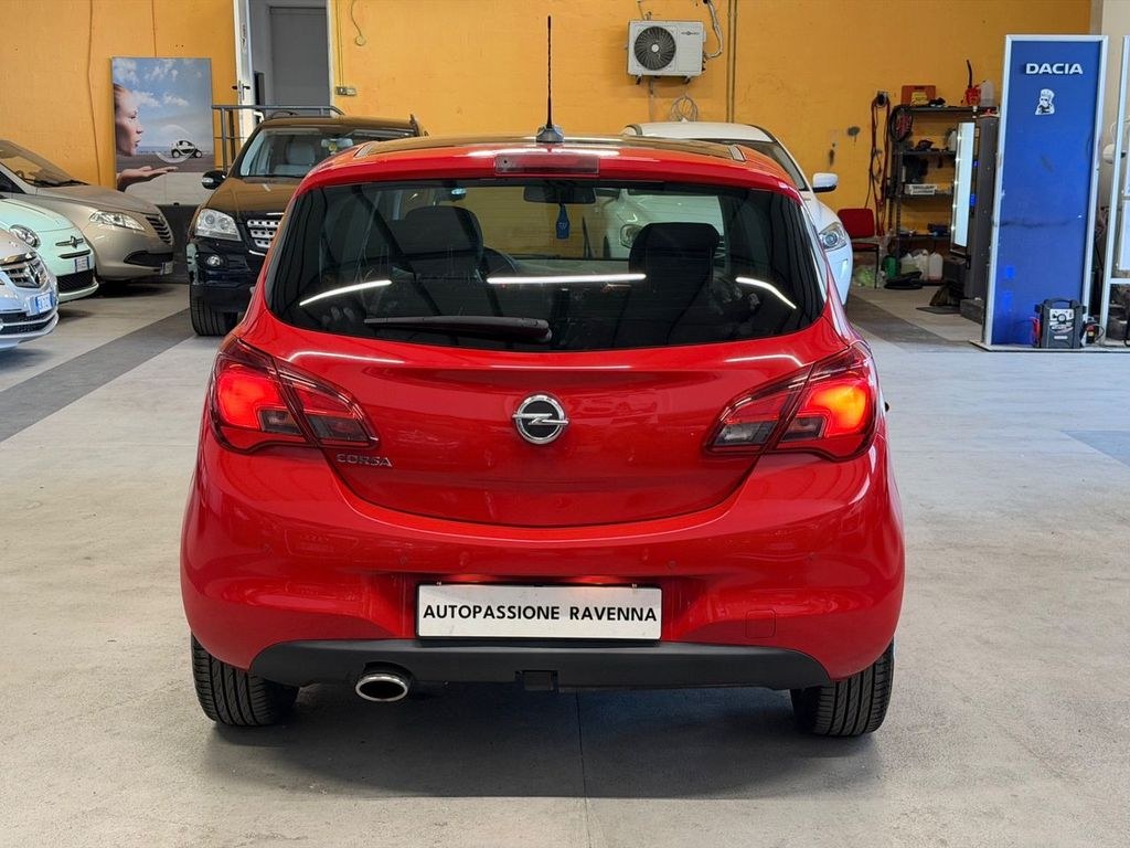 نمای دیگر اوپل کورسا 1.4 90CV GPL تک 5 درب b-Color