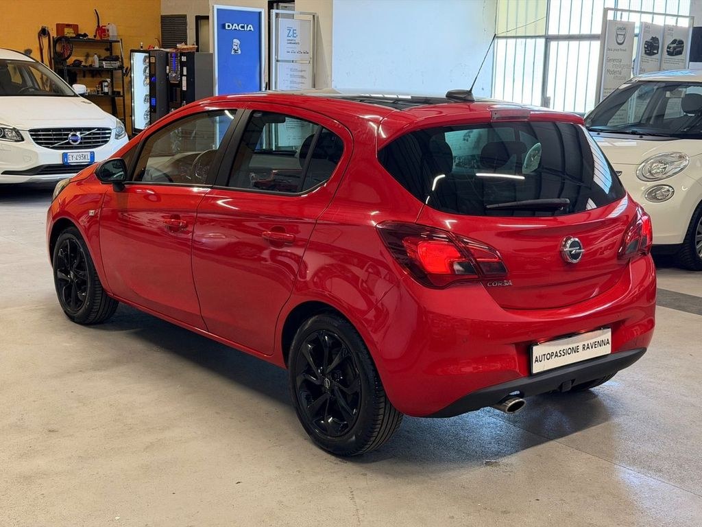 نمای دیگر اوپل کورسا 1.4 90CV GPL تک 5 درب b-Color