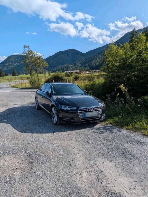 نمای دیگر آئودی A4 B9