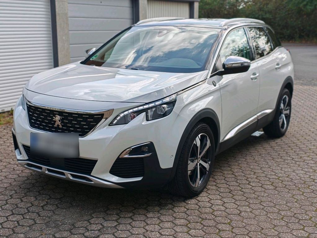 پژو 3008 GT لاین سرویس کامل بدون تصادف...