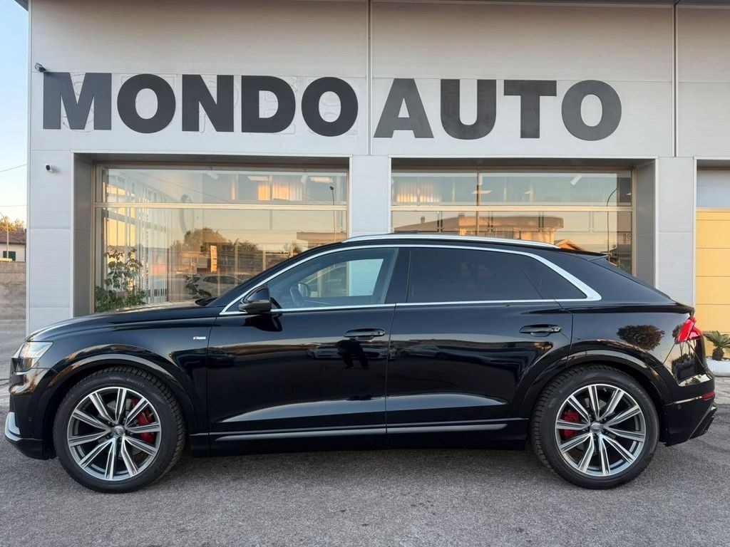 نمای دیگر آئودی Q8 50 TDI 286 CV کواترو تیپترونیک اسپرت 28