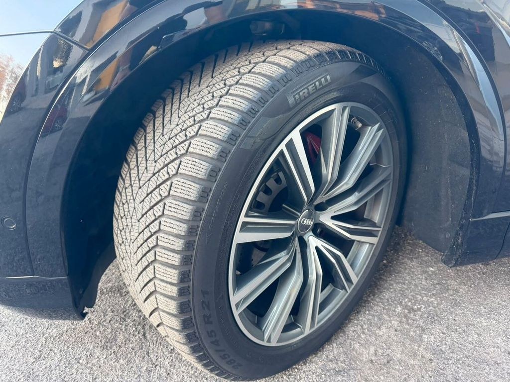 نمای دیگر آئودی Q8 50 TDI 286 CV کواترو تیپترونیک اسپرت 28