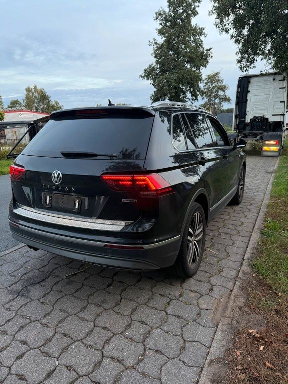 نمای دیگر فولکس واگن وی دبلیو تیگوان 2.0 TDI