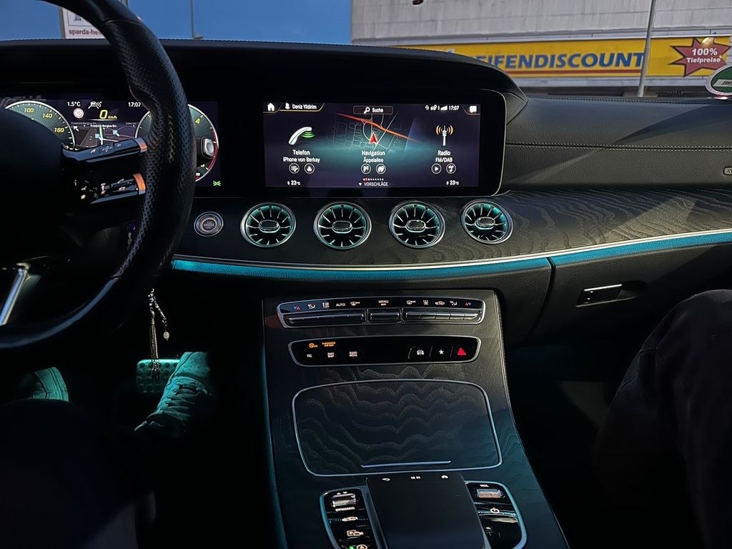 نمای دیگر مرسدس بنز CLS 400 d 4MATIC AMG لاین