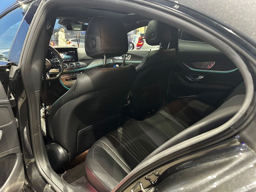 نمای دیگر مرسدس بنز CLS 400 d 4MATIC AMG لاین
