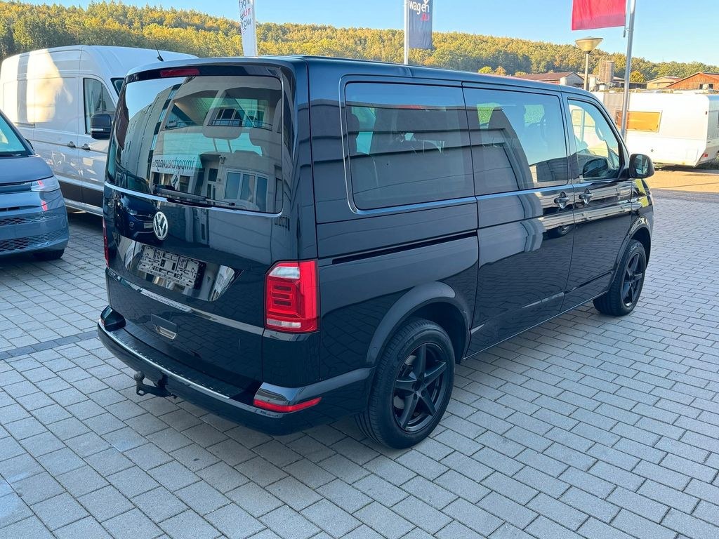 نمای دیگر فولکس واگن ترندلاین 2.0 TDI 4MOTION بخاری پارکینگ+AHK+دوربین