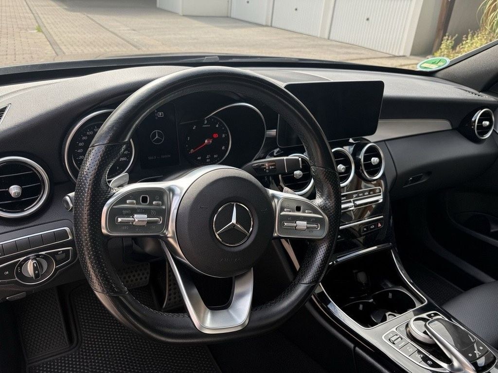 نمای دیگر مرسدس بنز C 220 d AMG لاین * نایت ادیشن...