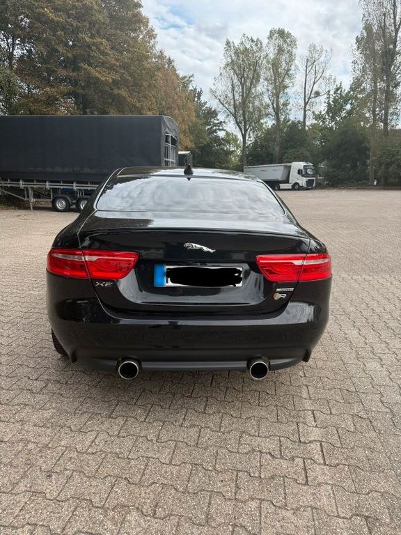 نمای دیگر جگوار XE S 340 PS V6 سوپرشارژ Fast Vo...