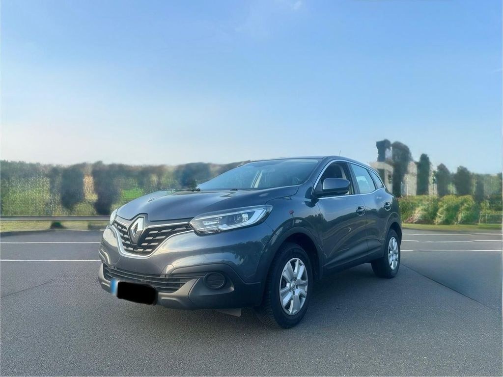 نمای دیگر رنو کاجار لایف توف تا 01/2028