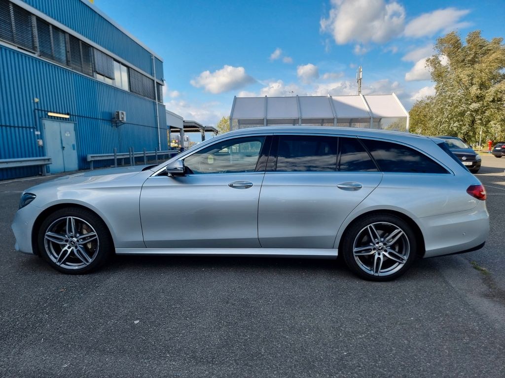 مرسدس بنز مرسدس E 350 d 4MATIC T AMG لاین