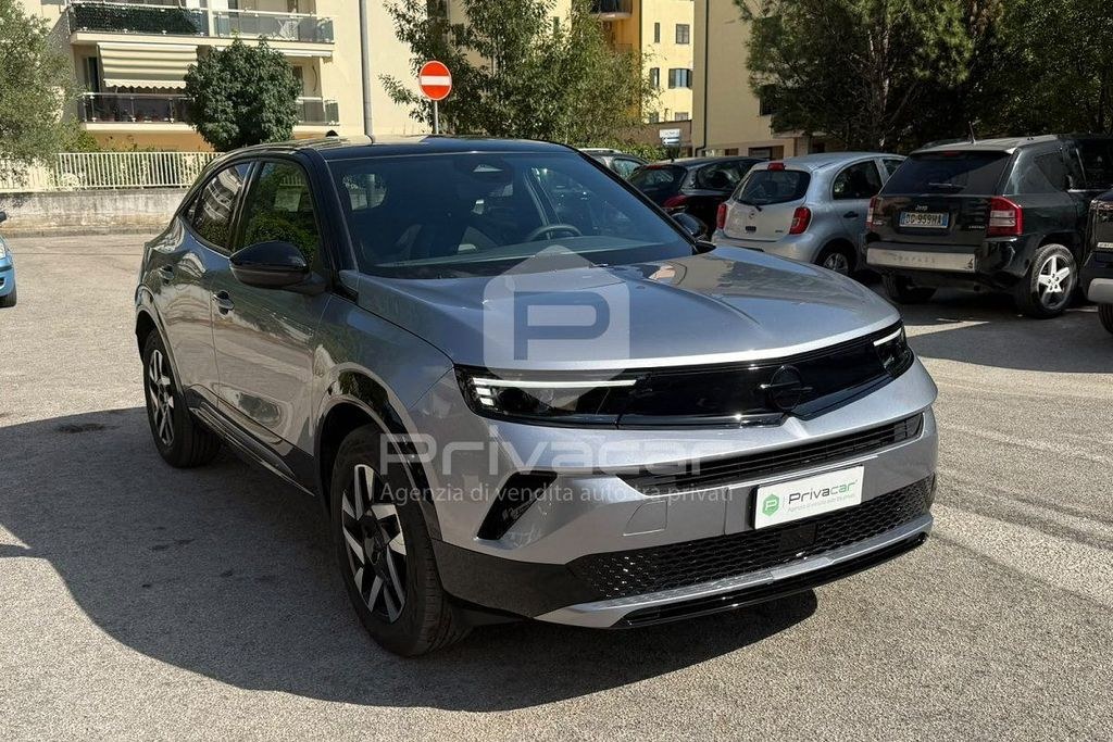 نمای دیگر اوپل موکا 1.2 هیبرید اتوماتیک GS