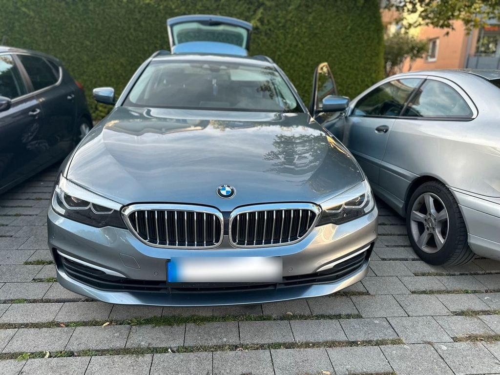 بی ام و G31 520d 2019