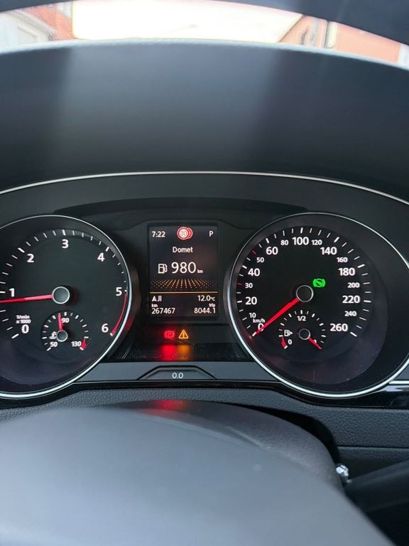 نمای دیگر فولکس واگن پاسات B8