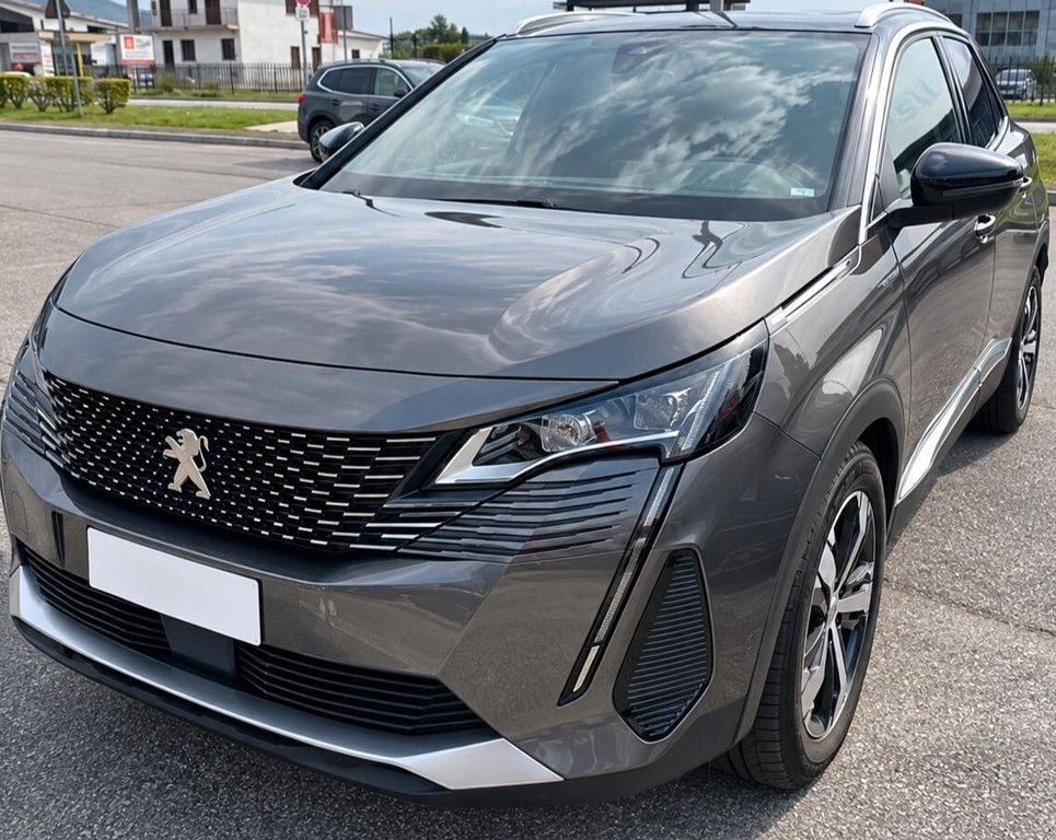 پژو 3008 130cv EAT8 GT پک سانروف پانوراما