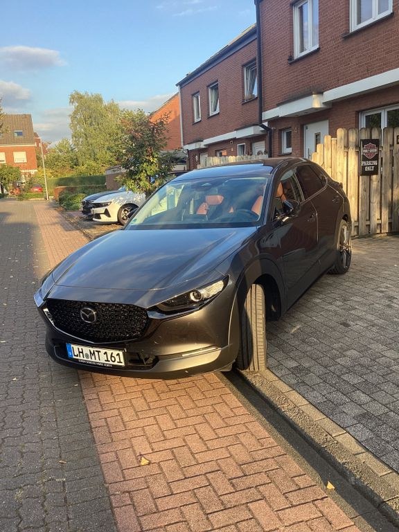 نمای دیگر مزدا CX-30 e-SKYACTIV-G M-Hybrid 140 ناگیسا AT ناگیسا