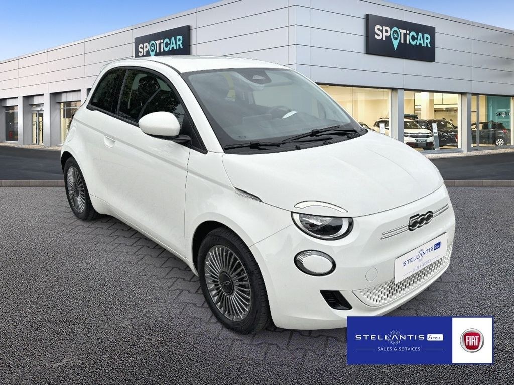 نمای دیگر فیات 500e e-پایه