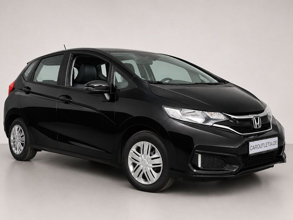 نمای دیگر هوندا جاز 1,3 i-VTEC ترند *خودرو بازنشسته*
