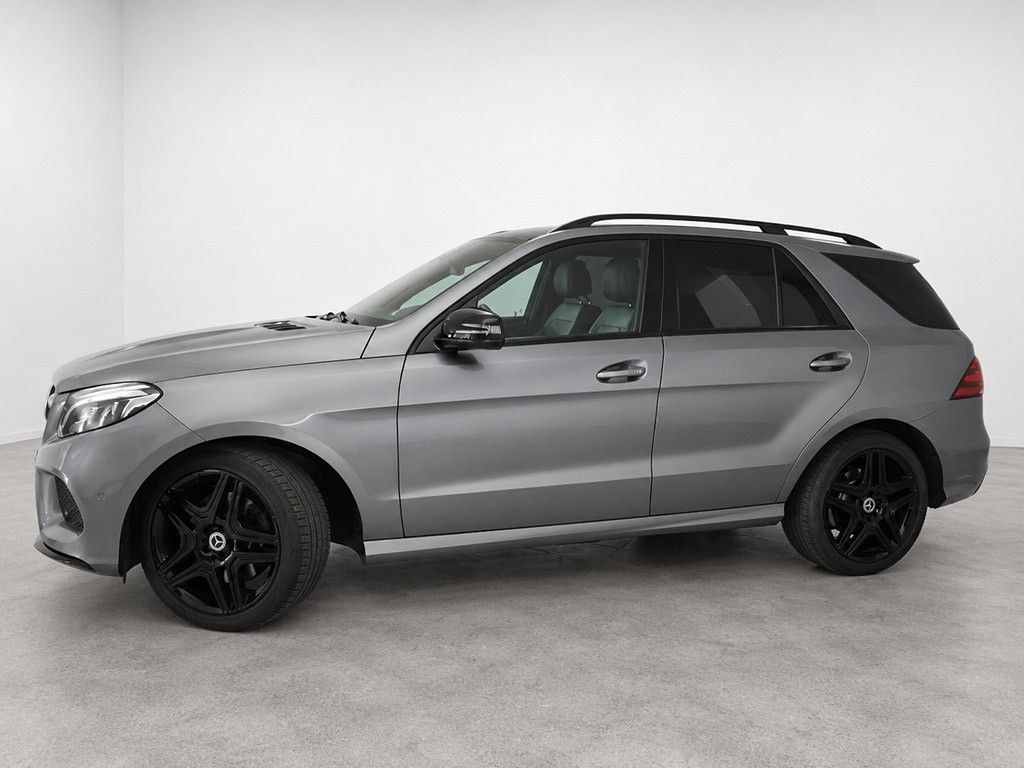نمای دیگر مرسدس بنز GLE 500 AMG-لاین *21Z/اسیست/دفترچه سرویس/هد آپ*