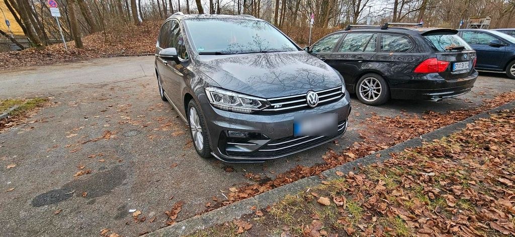 فولکس واگن توران هایلاین 150 PS 7 سرنشین R-Line