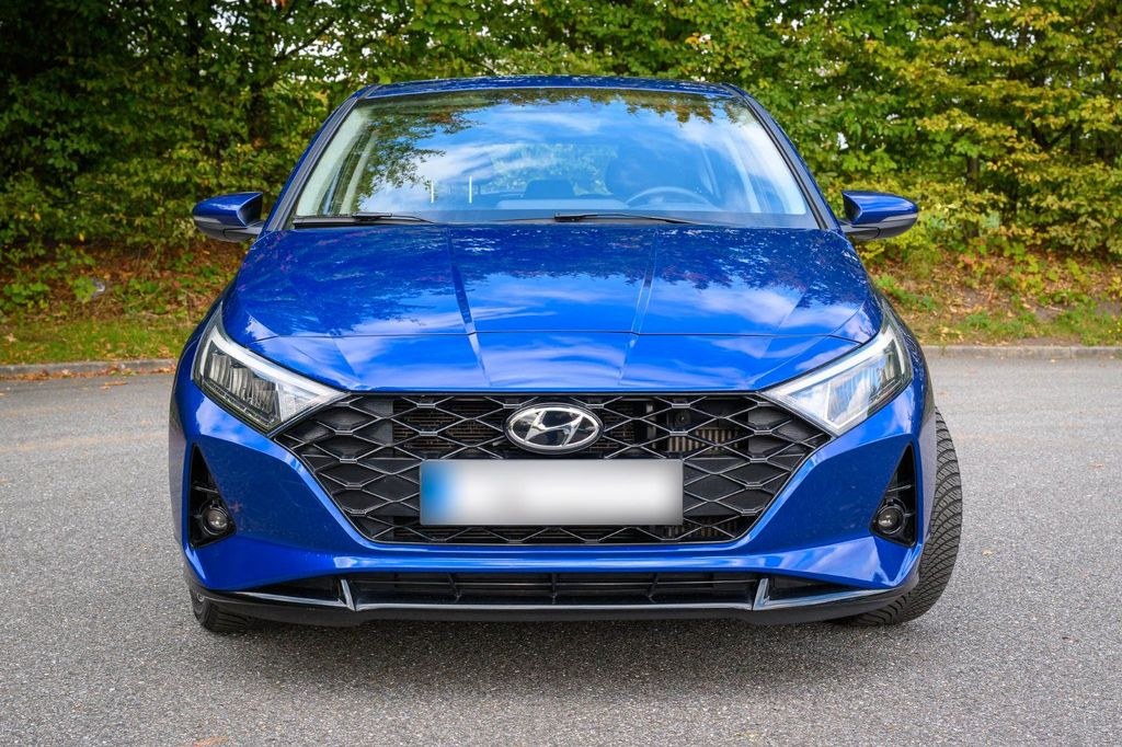نمای دیگر هیوندای i20 نسخه اینترو
