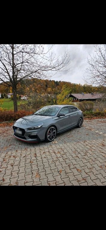 هیوندای i30n فستبک