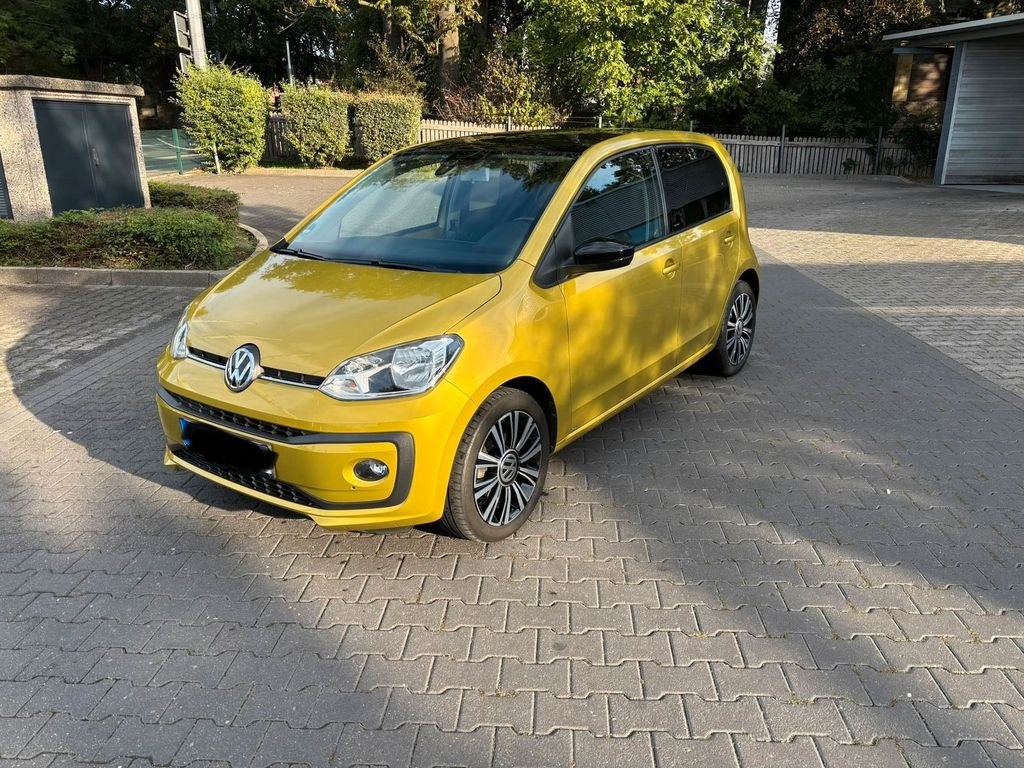 فولکس واگن VW آپ 1.0 MPI IQ DRIVE