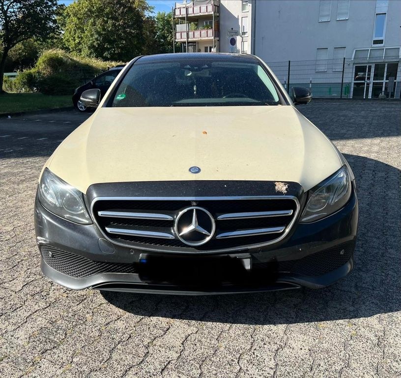 مرسدس بنز E 220 d