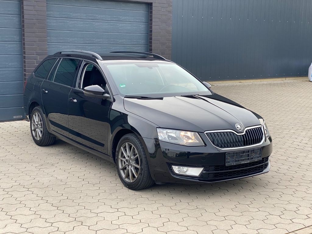 نمای دیگر اشکودا اکتاویا 2.0 TDI DSG*2.دست*اتوماتیک*150PS*نوی*