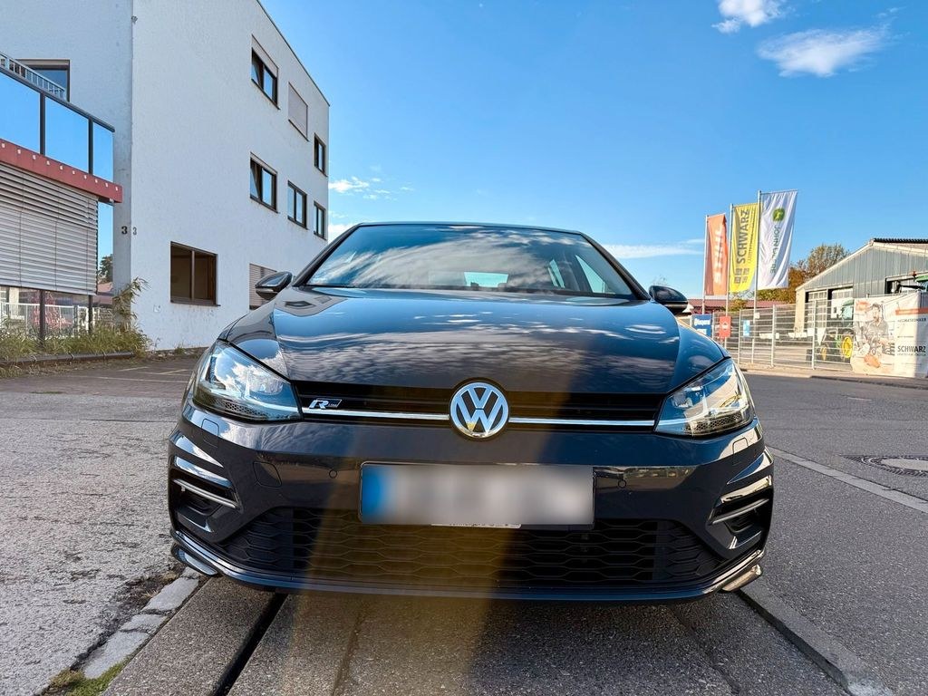 نمای دیگر فولکس واگن VW گلف 7 1.5 TSI 150 PS R-Line، پانوراما،...