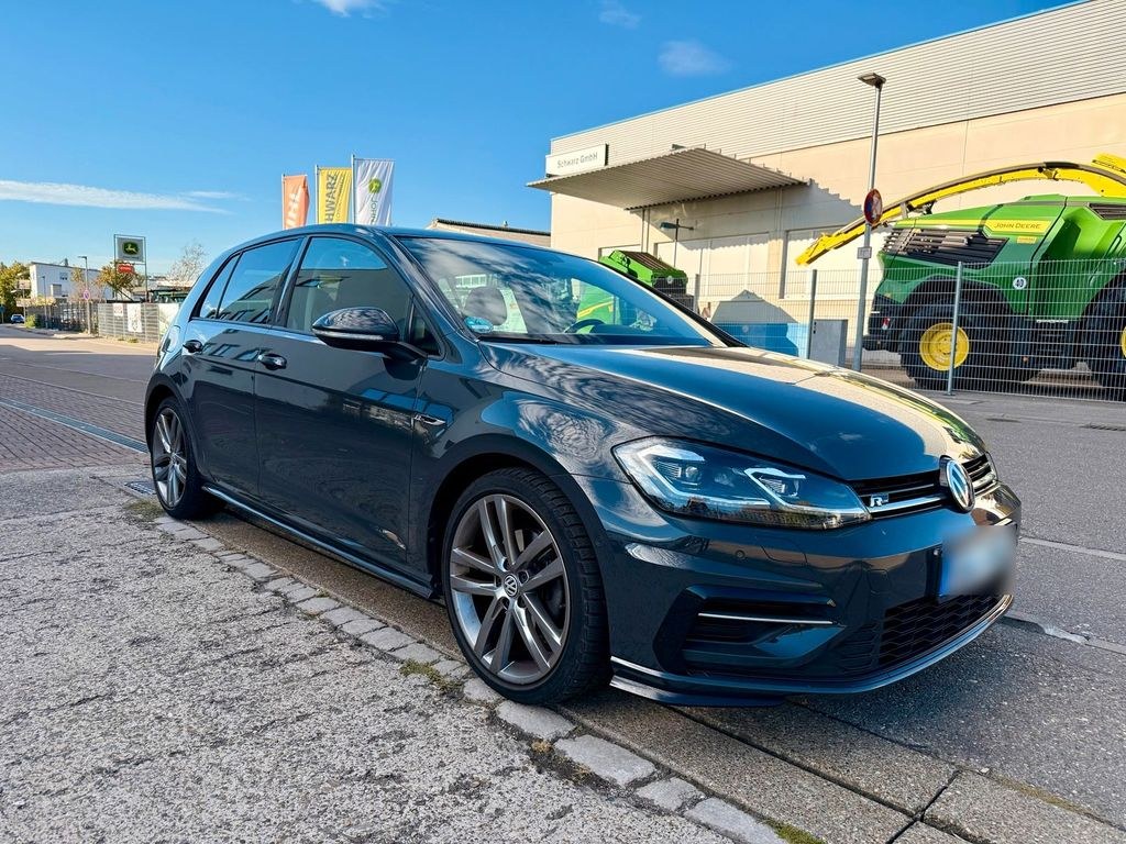 نمای دیگر فولکس واگن VW گلف 7 1.5 TSI 150 PS R-Line، پانوراما،...