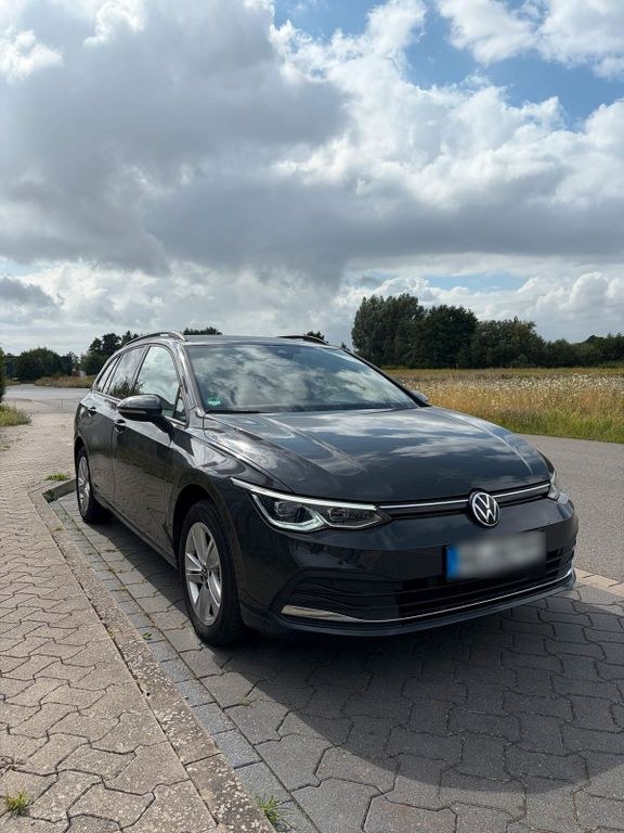 فولکس واگن گلف 8 واریانت 2.0 TDI اتوماتیک