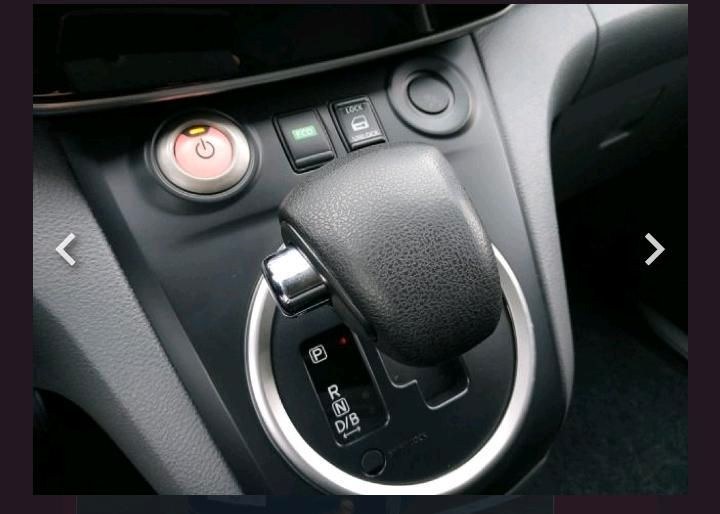 نمای دیگر نیسان E-NV200 کارگو